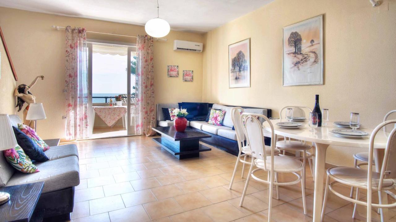 Sea View Maisonette Glyfada Beach Экстерьер фото